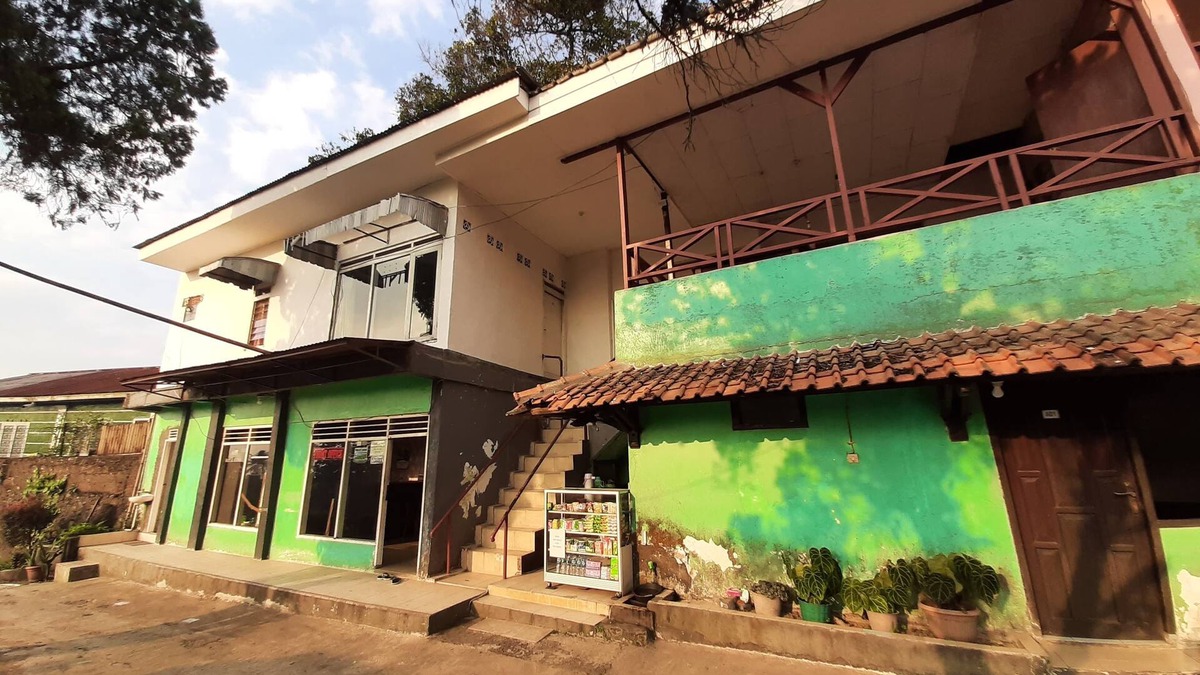 Bogor Tengah Hotel | OYO 93135 Wisma Bayt Hikmah