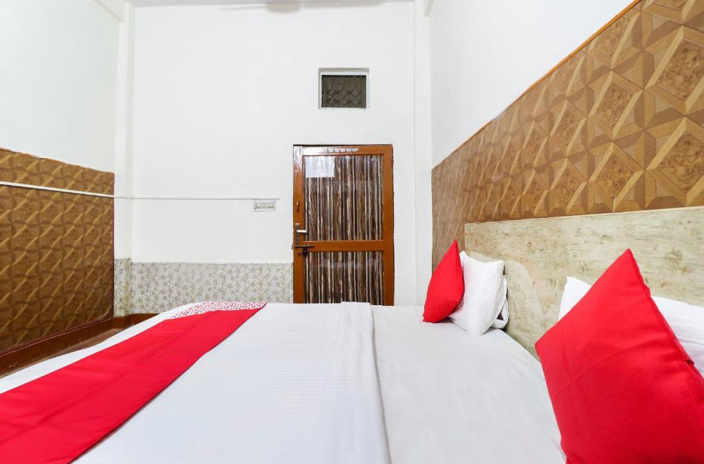Meerut Hotel | OYO Flagship 63665 Hotel Sangam