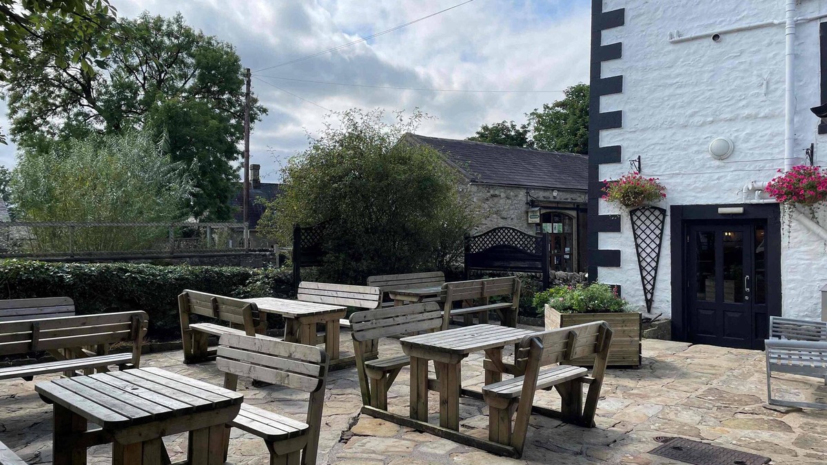 Clapham Hotel | OYO New Inn Hotel
