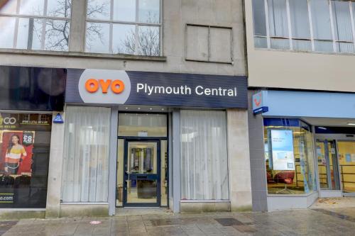 Plymouth Hotel | OYO Plymouth Central Hotel