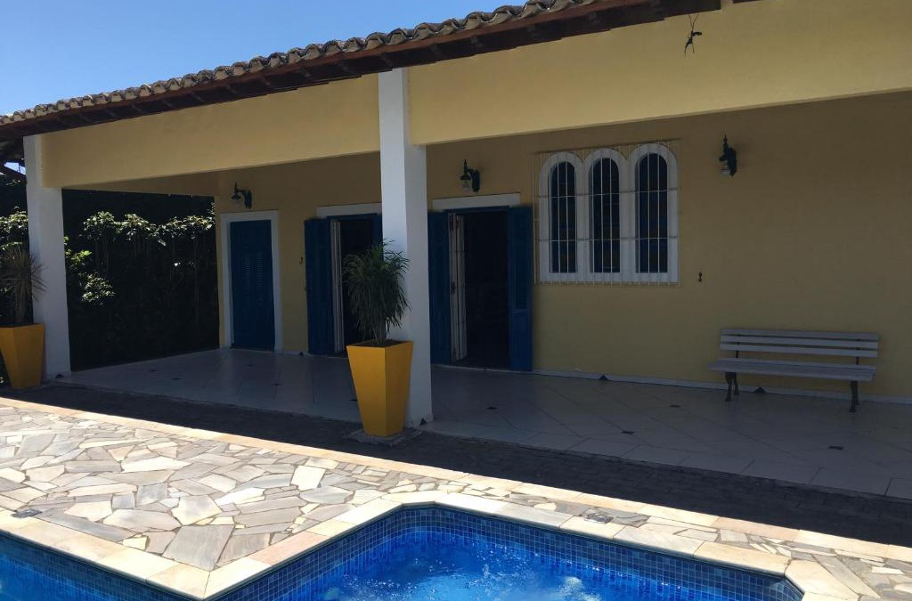 Jardim Rio da Praia House | Pé na Areia com Piscina e Churrasqueira - 2 suítes