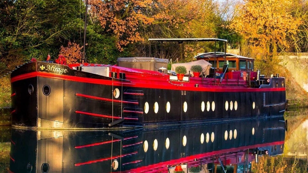 Villalbe House | péniche mirage