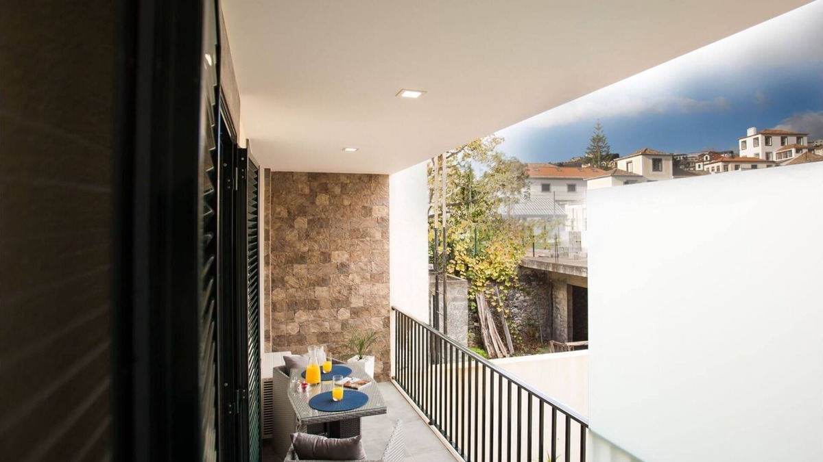 Sao Pedro Apartment | Pérola dos Anjos by LovelyStay