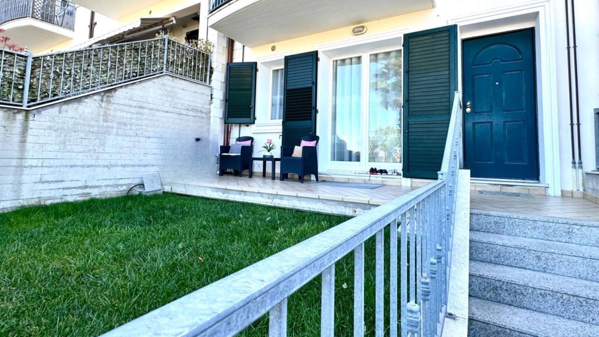 Porto Recanati Apartment | P034 - Porto Recanati, new three-room apartment with garden