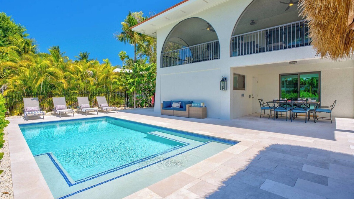 Marathon House | P91 - New Listing! Fabulous 3 bed, 3 bath Flamingo Island home with private.