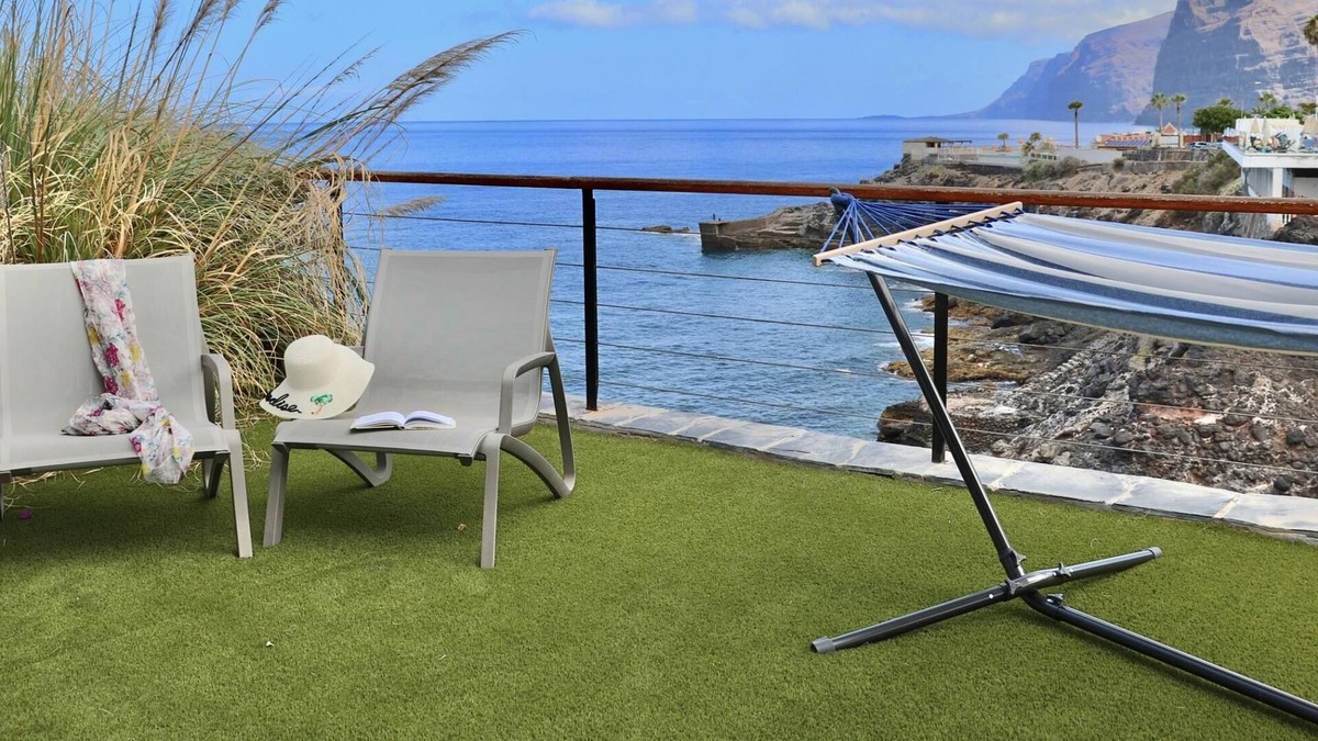 Los Gigantes Villa | Panoramic Seaview Escape