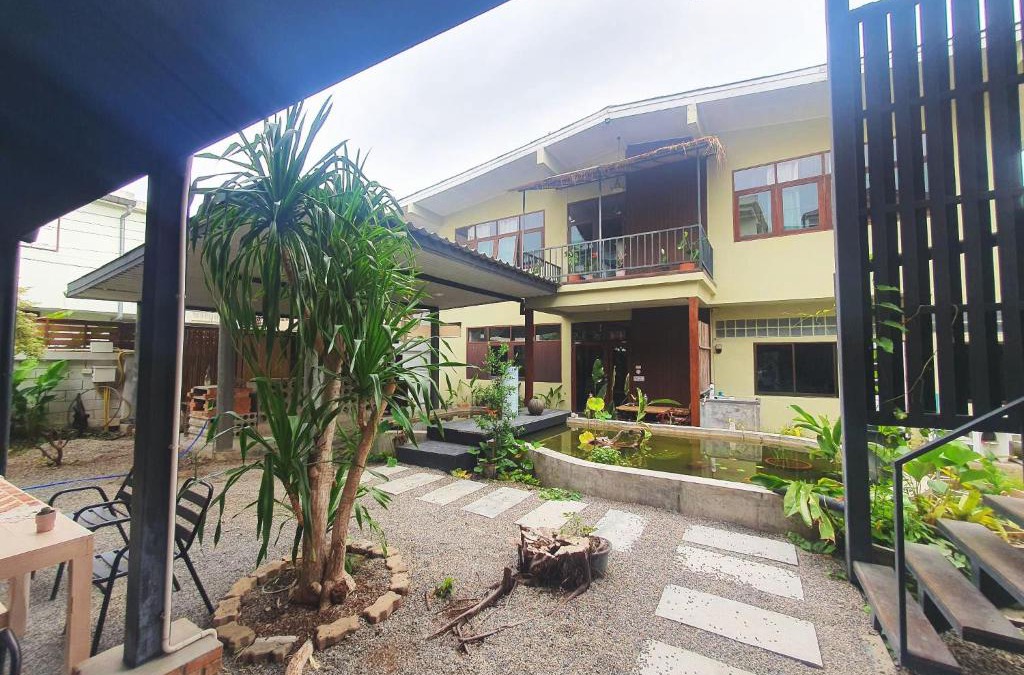 Old City House | Pa Rang cafe & art stay