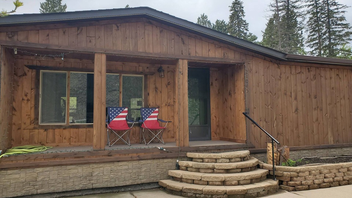 Deadwood House | PA's HOUSE; COMFY; PETS; DEADWOOD, MICHELSON TRAIL. UTV & EBIKE RENTAL; HWY 385