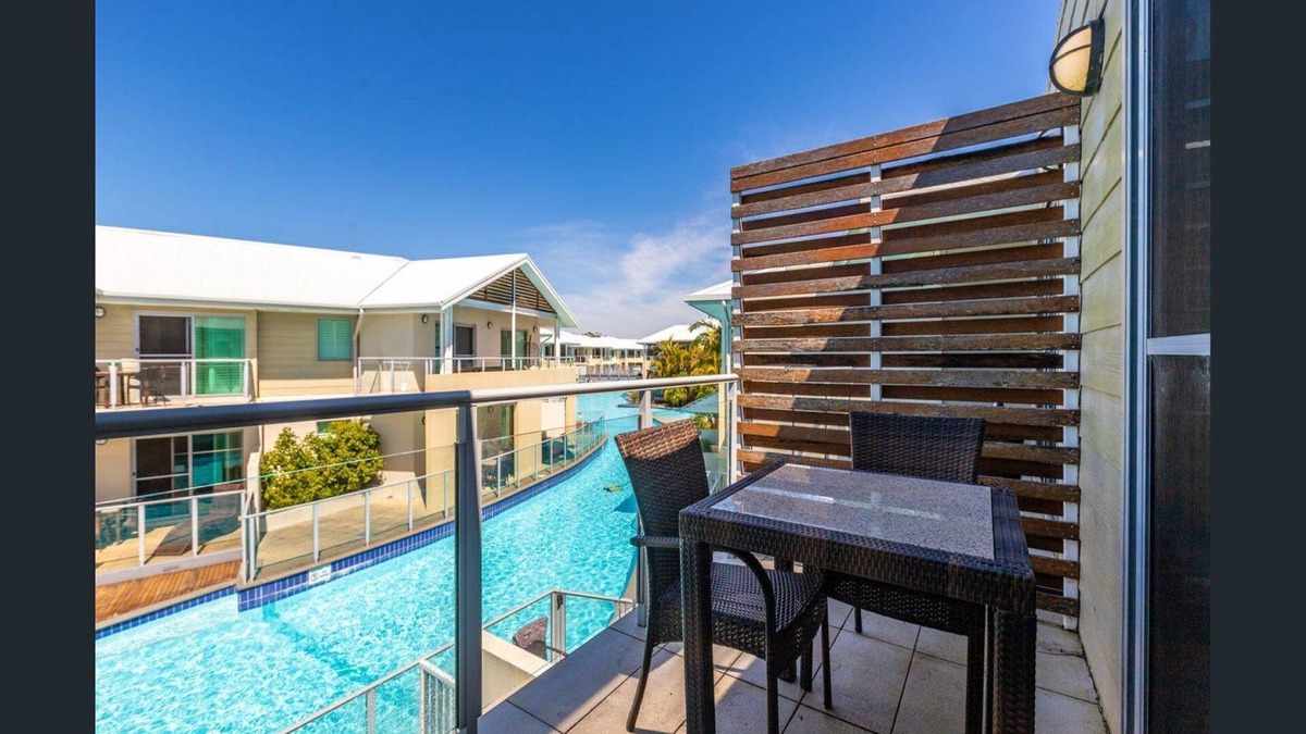 Salamander Bay Villa | Pacific Blue, 140/255 Sandy Pt Rd