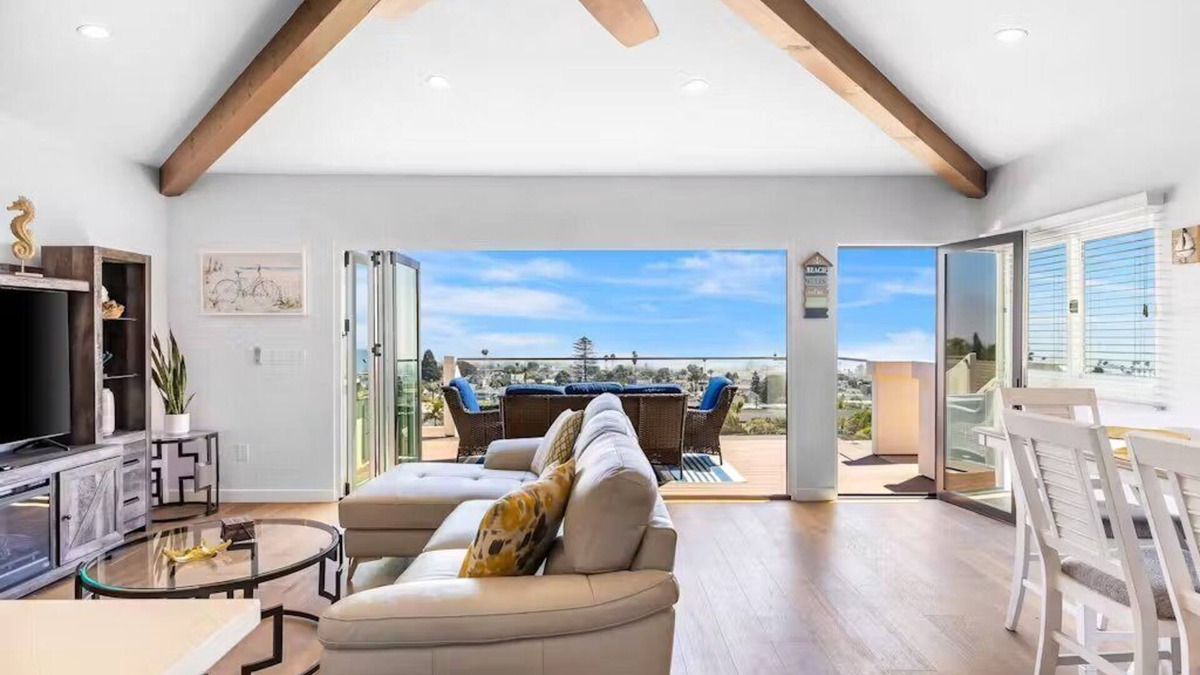 Ventura House | Pacific Combo W/Ocean View Private Patio