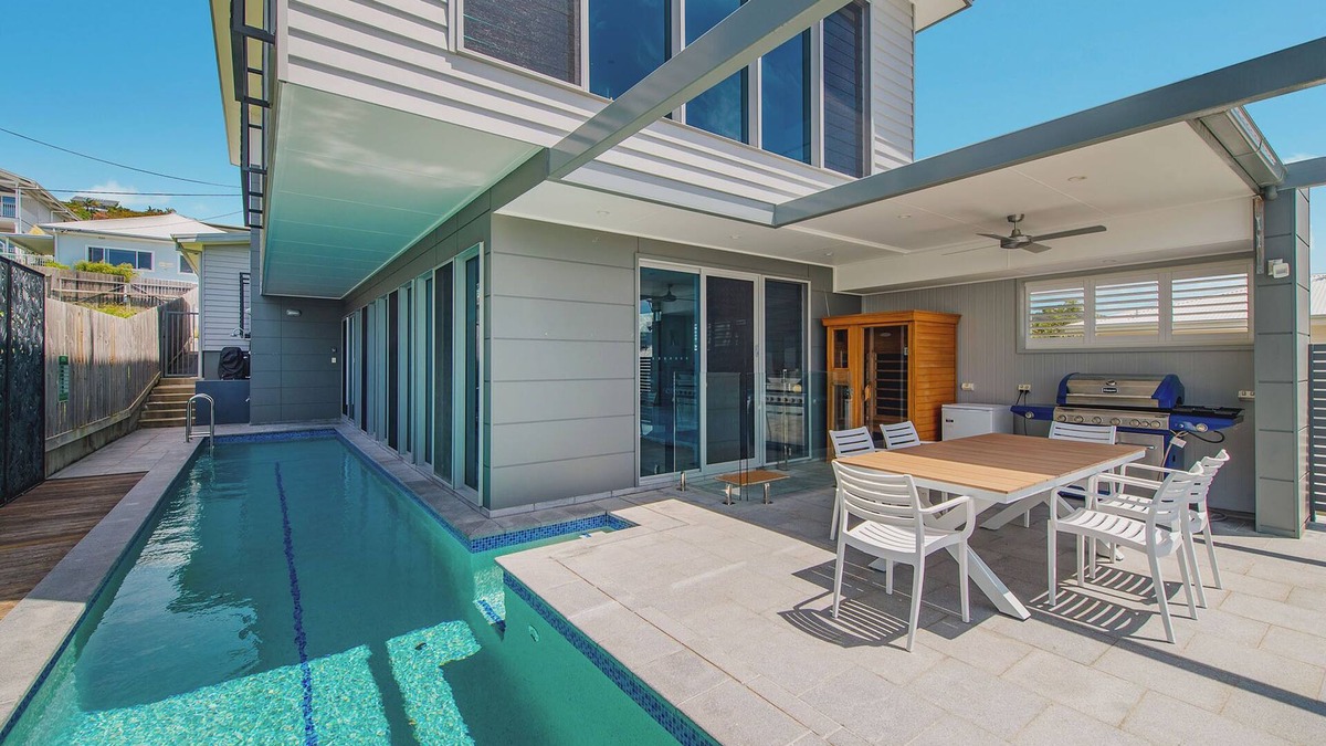 Crescent Head House | PACIFIC HOUSE - LUXURY HOLIDAY HOME WITH OCEAN VIEWS