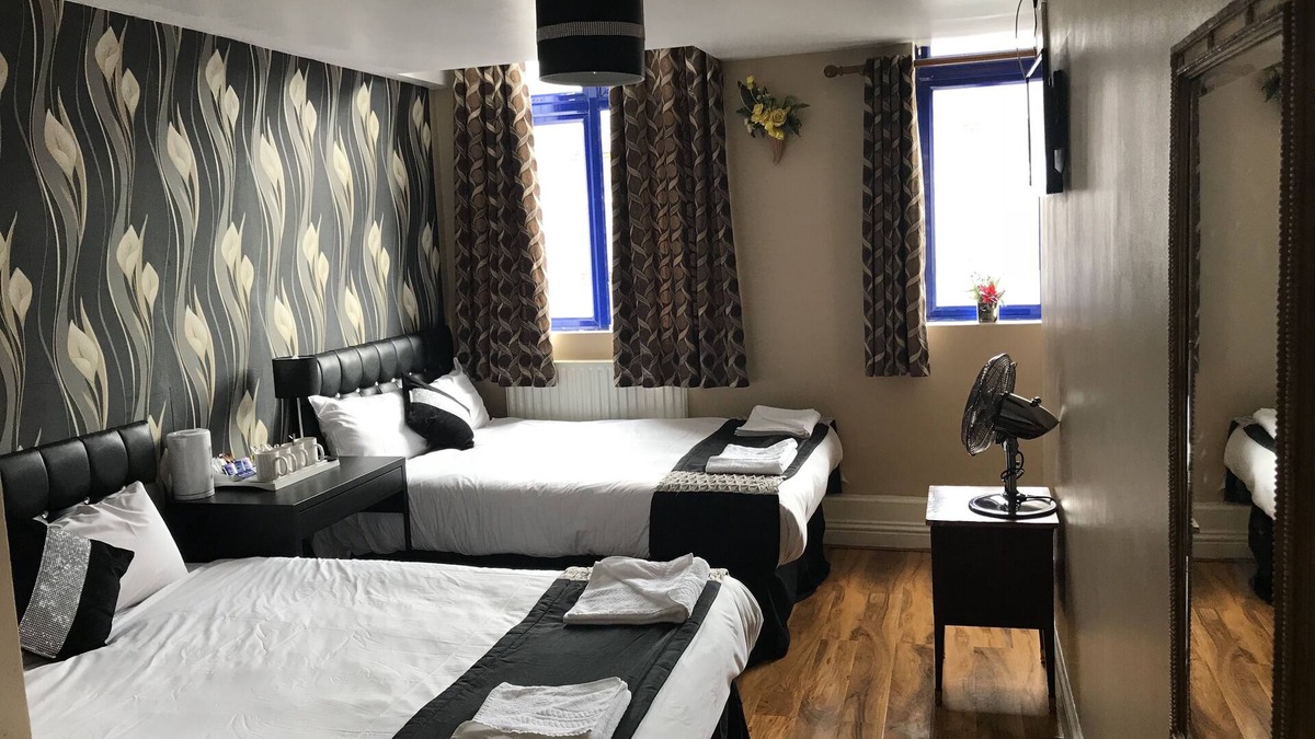 Southall Broadway Bed & Breakfast | Pacific Inn London Heathrow
