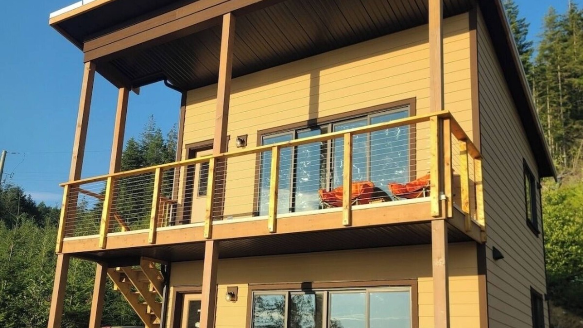 Juan de Fuca Electoral Area Cabin | Pacific Ocean View Cabin on 422 Acres Eco Reserve near Shirley and Jordan River