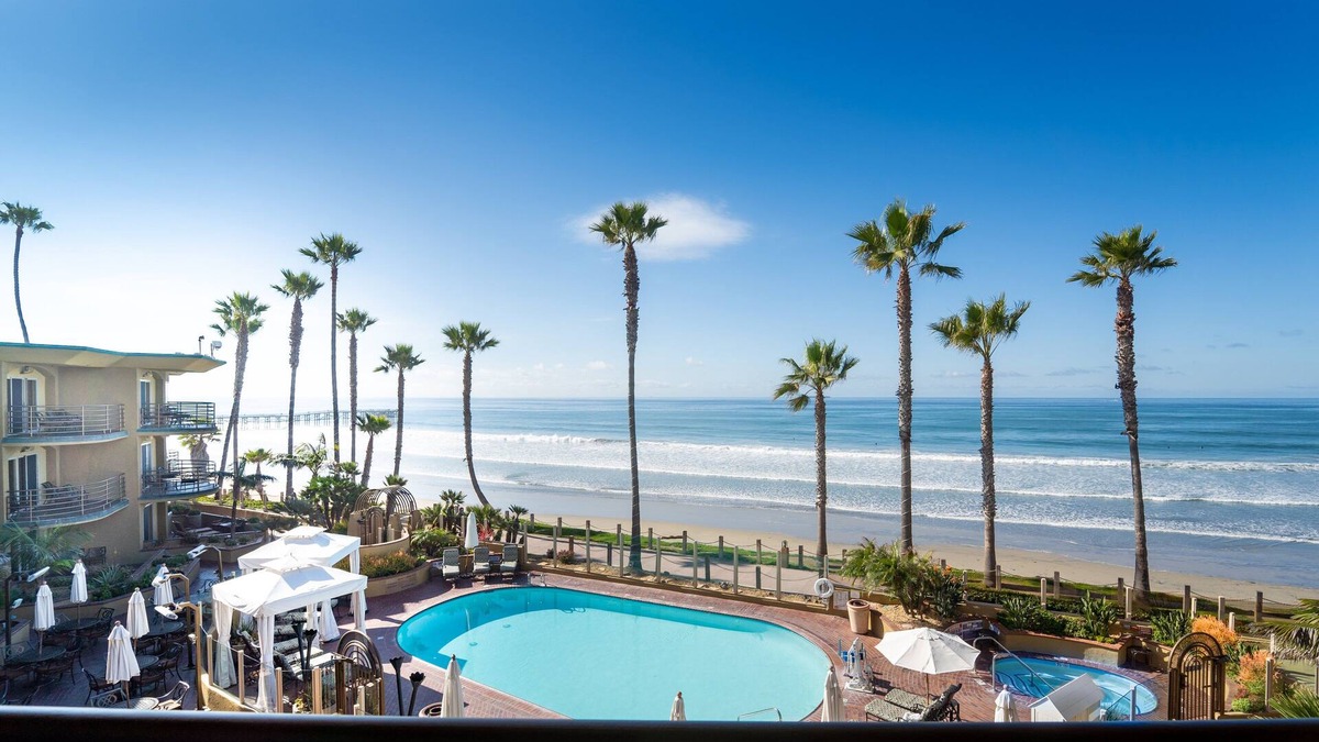 North Pacific Beach Hotel | Pacific Terrace Hotel