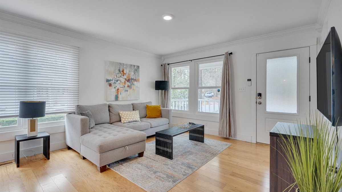 Southeast Raleigh House | Pack and Play - King Bed - Remote Workplace