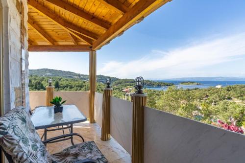 Gaios Apartment | Paco's Resort Luxury Villa 17