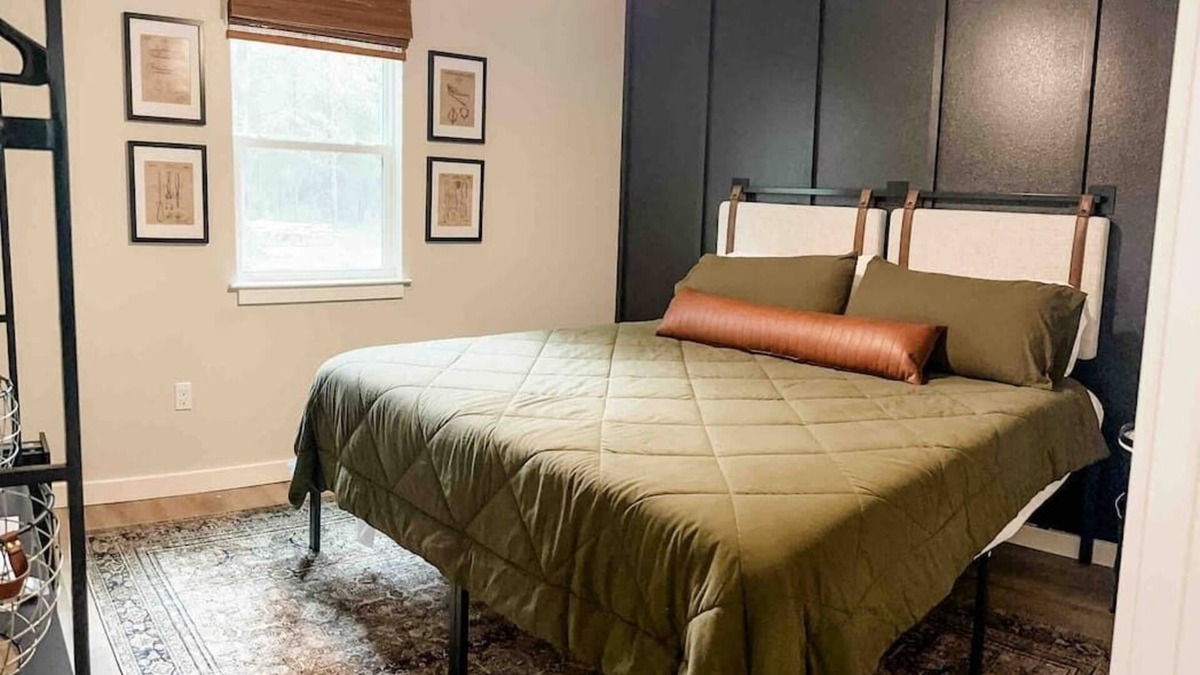 Jefferson Cabin | Paddlewhack Cabin 3-The Keel/Pet Friendly