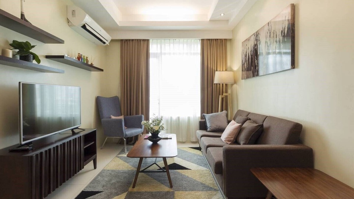 Cebu Apartment | Padgett Place - Big, New, Sunny Home located at Cebu City CBD