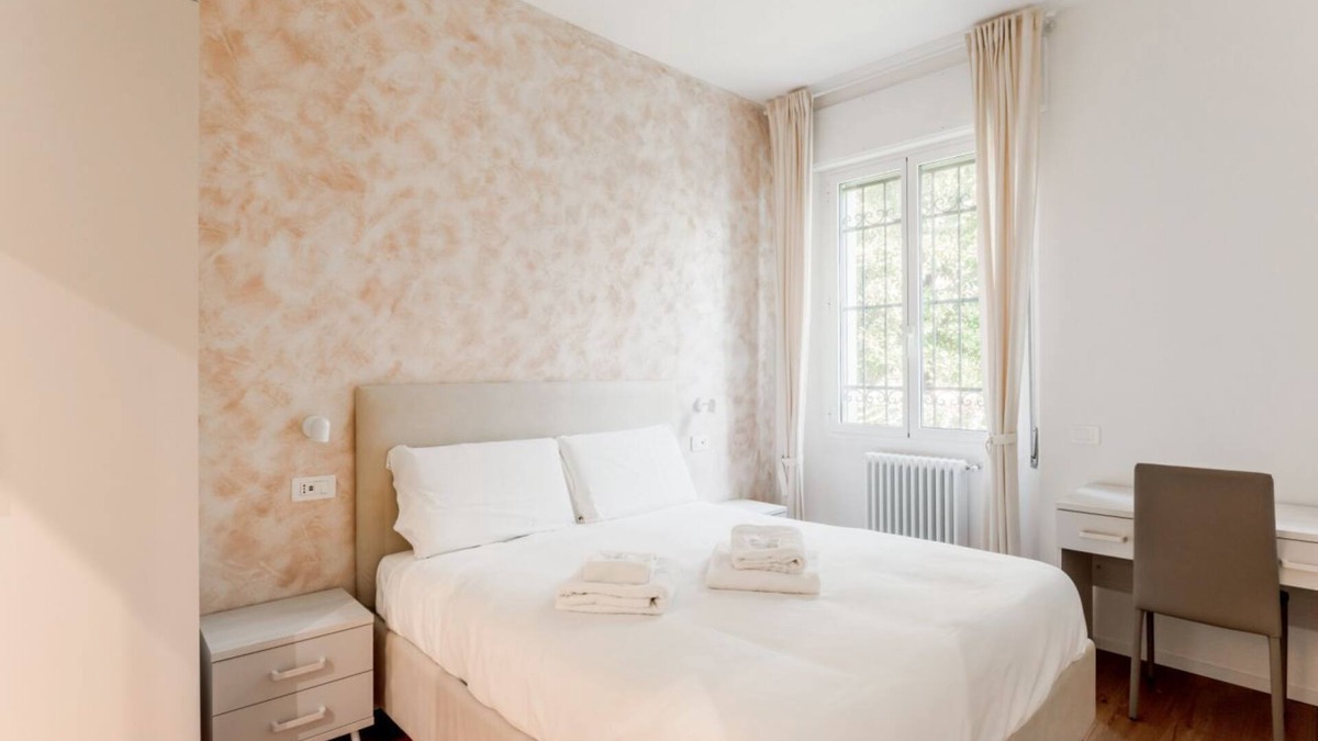 Padova Apartment | Padua living experience - Ruby Room