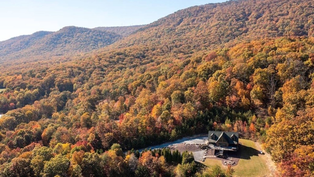 Stanley Cabin | Page Valley Lodge with amazing views