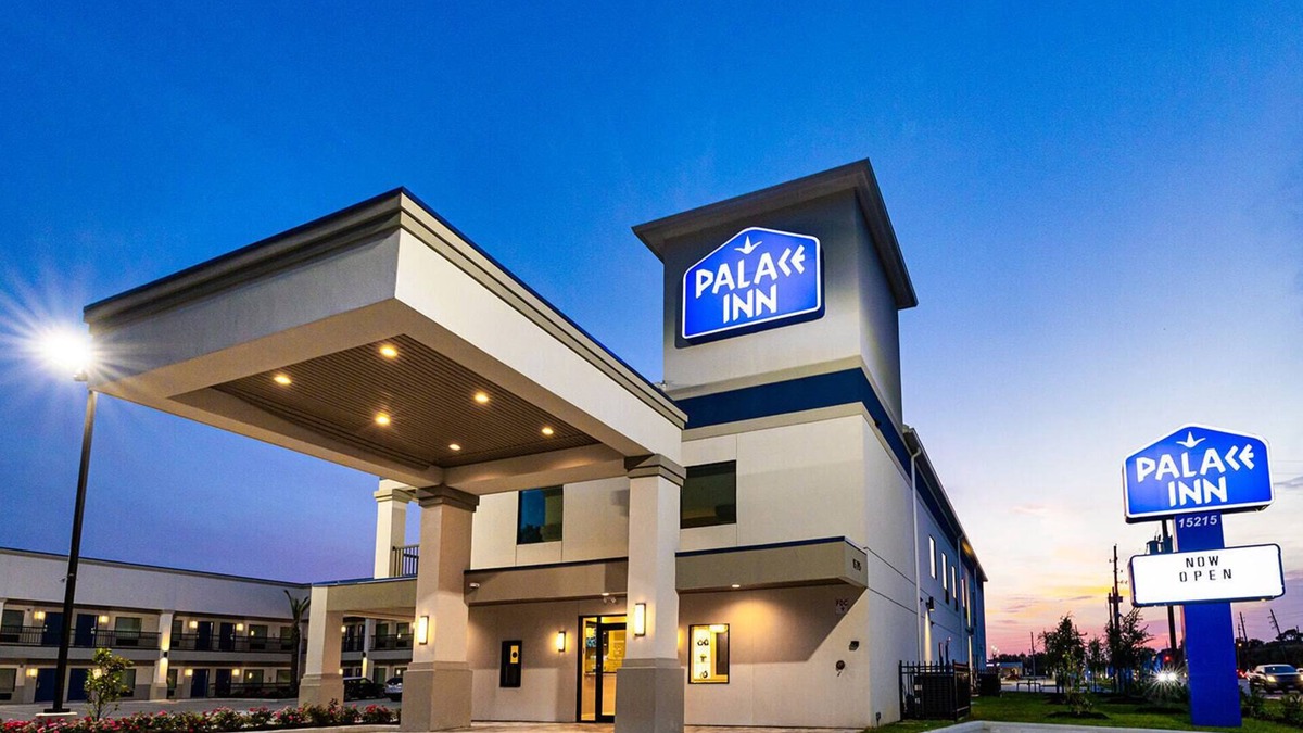 Barker Hotel | Palace Inn Blue Copperfield FM 529