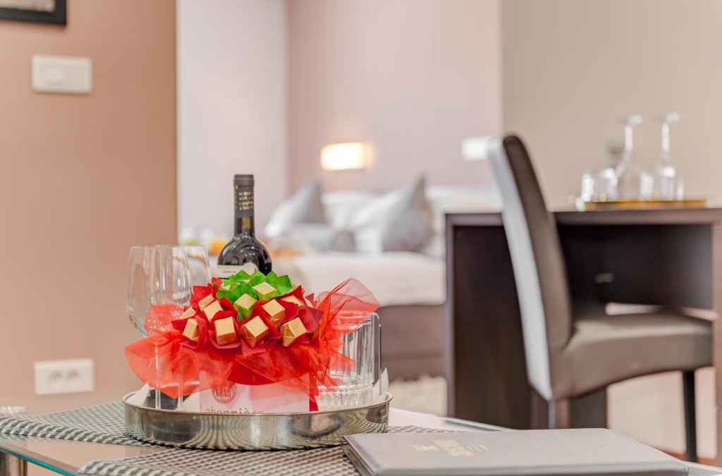 Old Town Hotel | Palace Suites Heritage Hotel - Adults Only