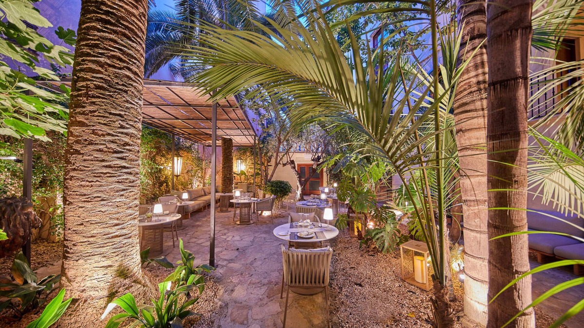 La Llotja-Born Hotel | Palacio Can Marqués