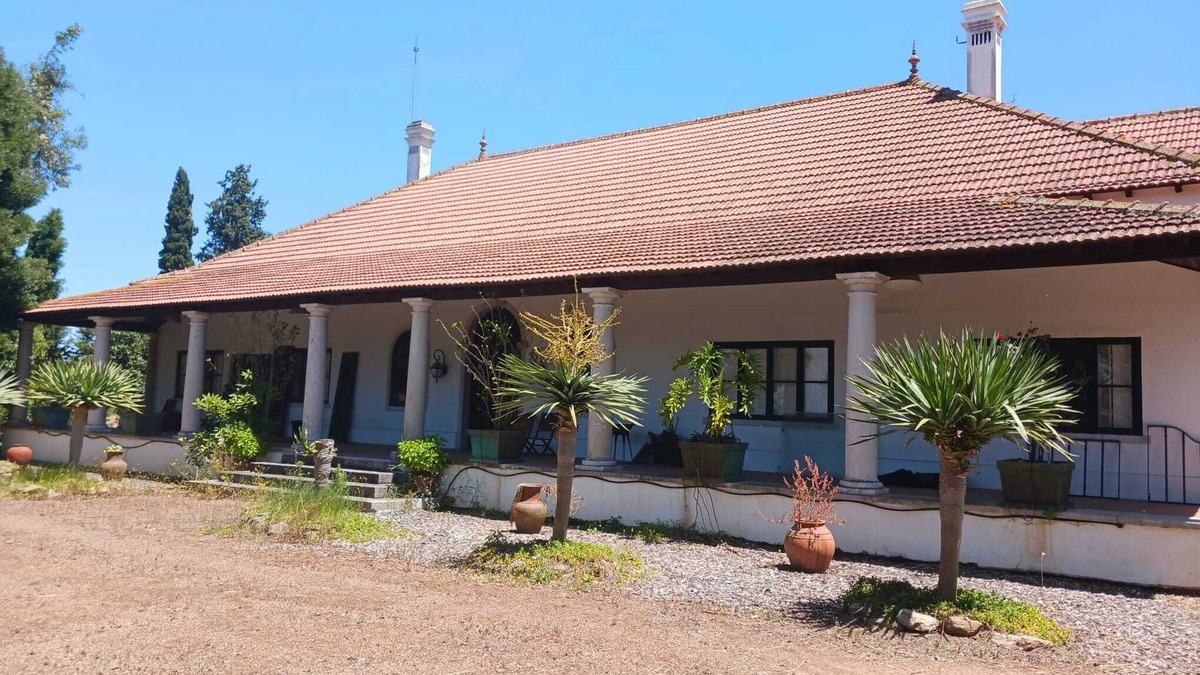 Grandola House | Palacio Club House - Lugar Minas da Caveira