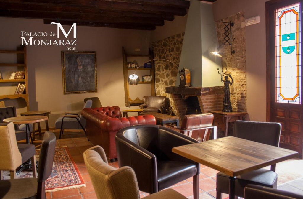 Old Town of Avila Hotel | Palacio de Monjaraz