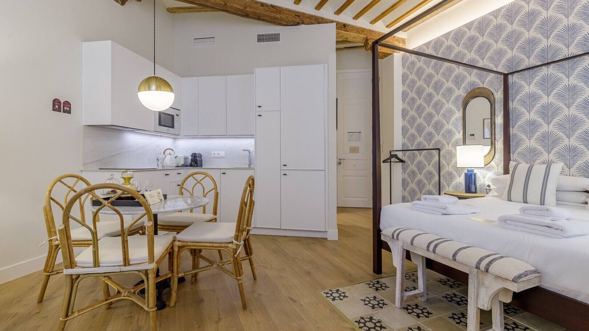 La Goleta Apartment | Palacio Vegafuente 0.1