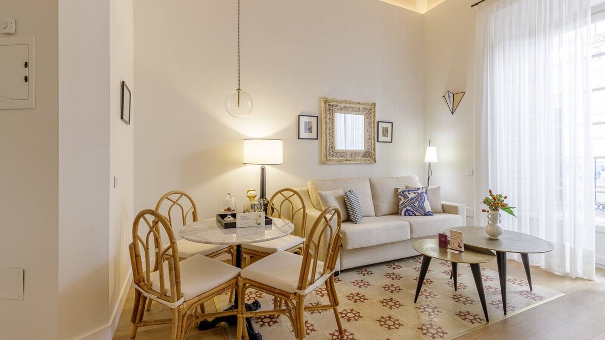 La Goleta Apartment | Palacio Vegafuente 1.1