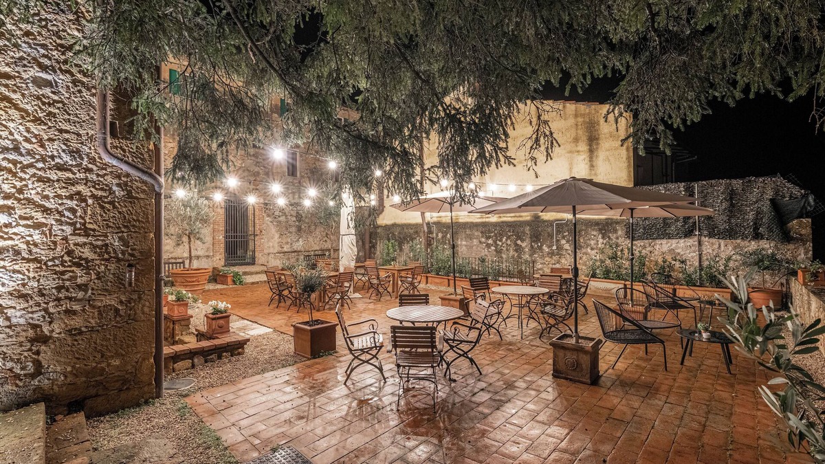 Petroio Hotel | Palazzo Brandano