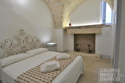 Old Town Cisternino Apartment | Palazzo Carlo Alberto