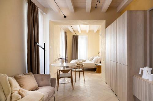 Verona City Centre Apartment | PALAZZO CIOPETA - Italian Excellence