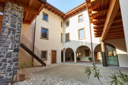 Monasterolo del Castello Bed & Breakfast | Palazzo Eleonora