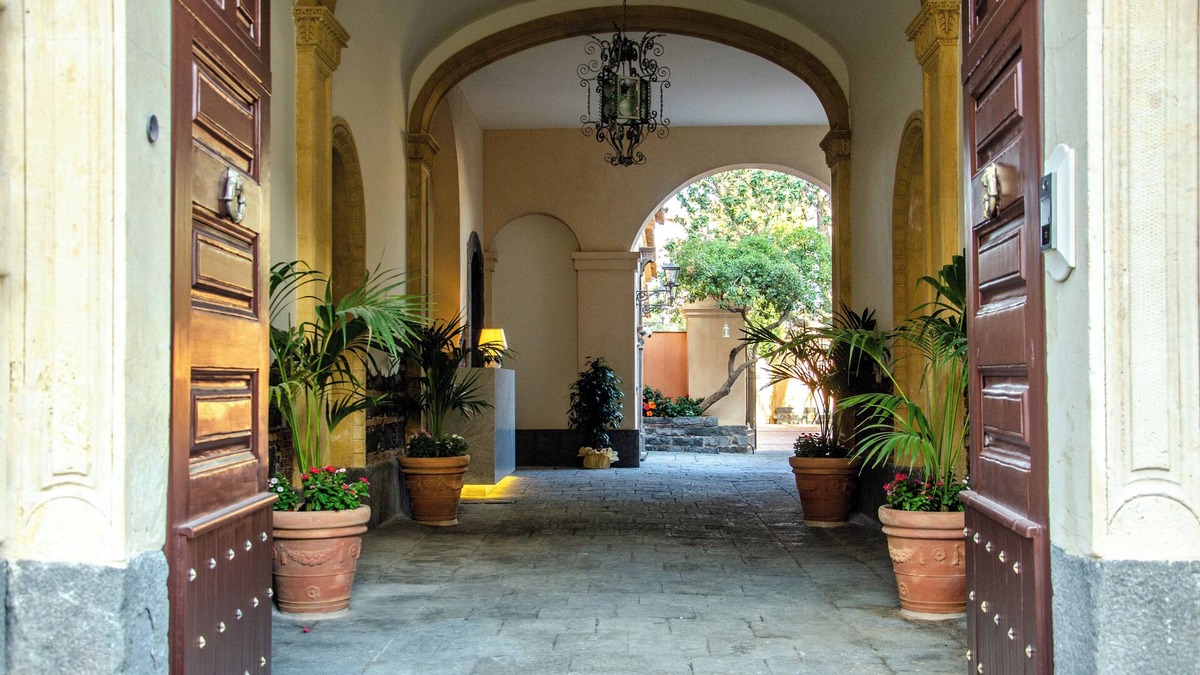 Belpasso House | Palazzo Fiammingo Rooms