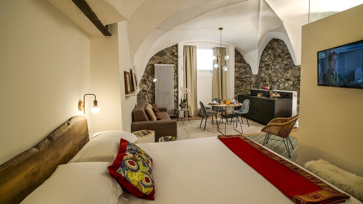 Chiavenna Apartment | Palazzo Giani - Caurga Apartment