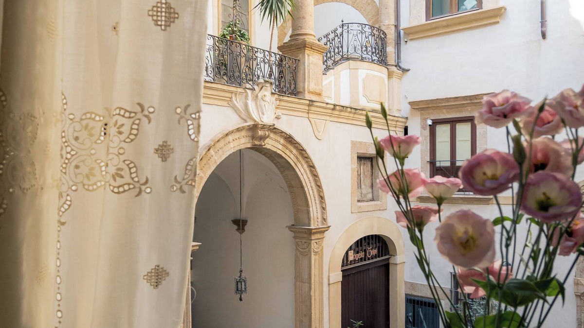 Albergheria Apartment | Palazzo Santa Ninfa - Luxury Mansion