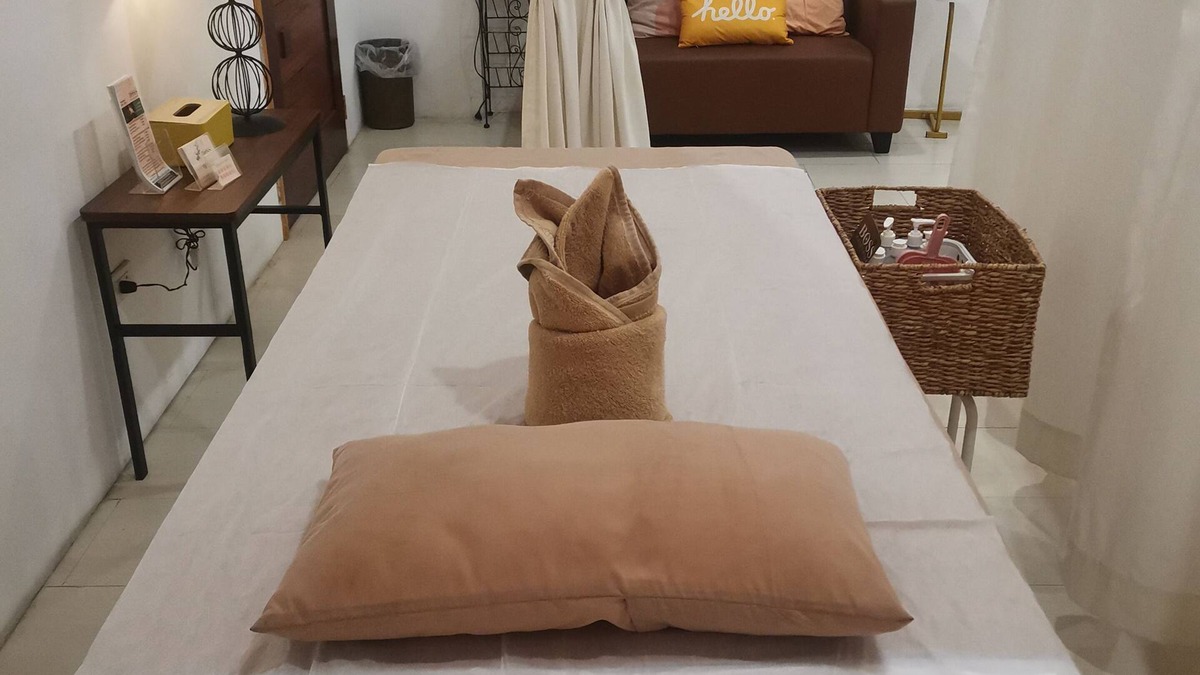 Angeles City Hotel | Palette in Angeles, Pampanga near Clark International Airport (Formerly Boss Hotel)