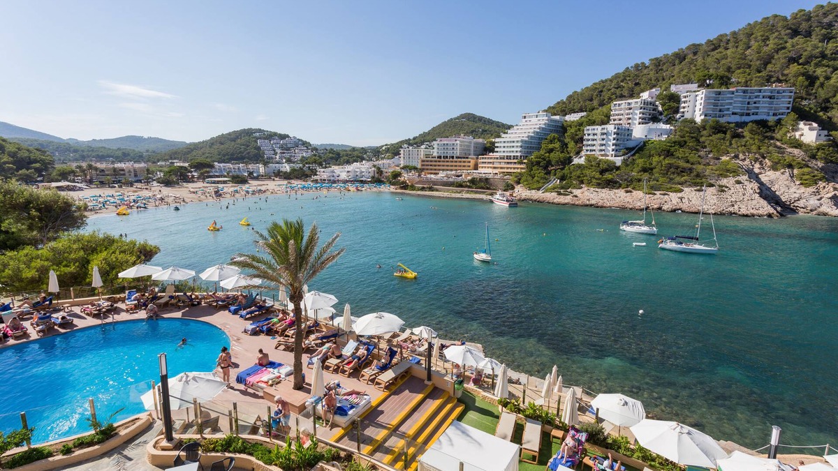 Santa Eulalia del Rio Hotel | Palladium Hotel Cala Llonga - Adults Only