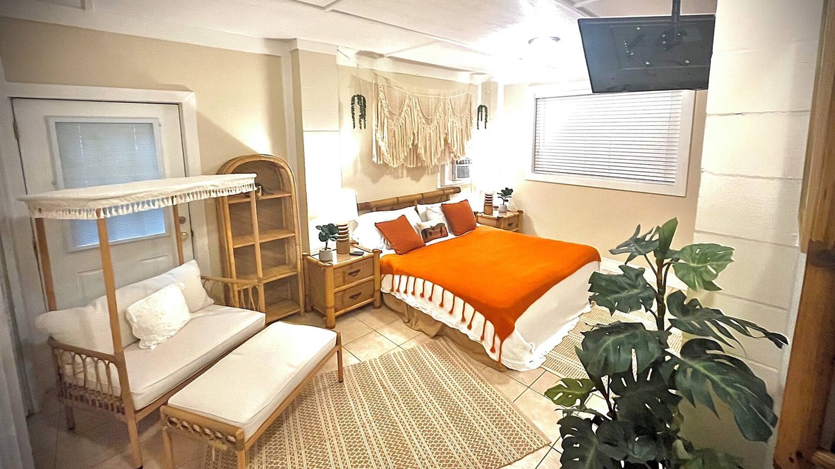 Palm Coast Apartment | Palm Coast Flagler Beach Jungle Guest House