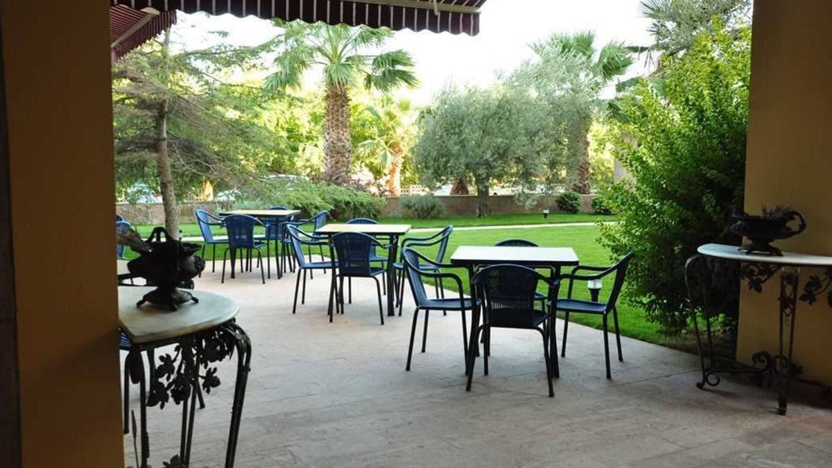 Sarimsakli Hotel | Palm Court Suites