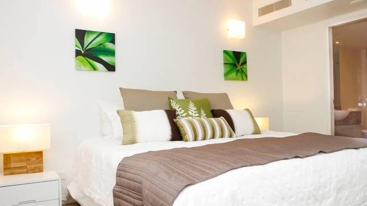 Palm Cove Apartment | Palm Cove Penthouse Ocean Front