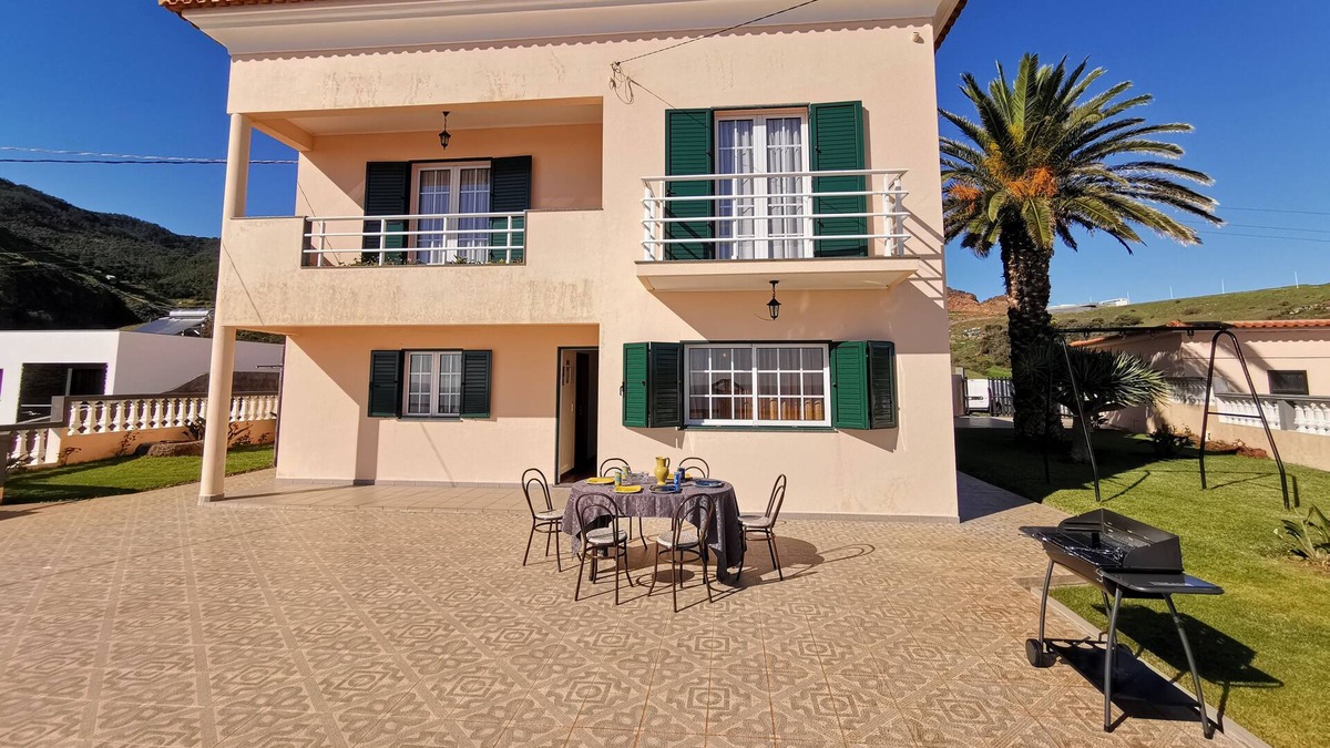 Canical House | Palm House Sea View Free WIFI