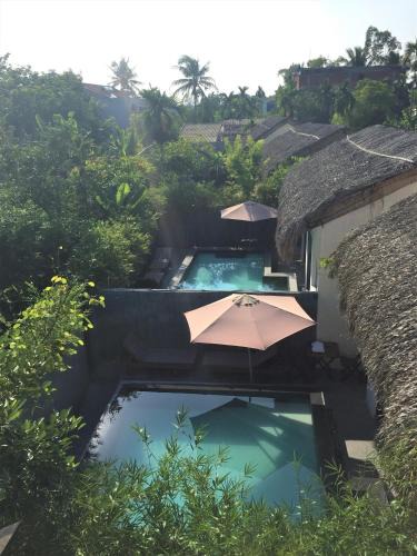 Cam Thanh Hotel | Palm View Villa