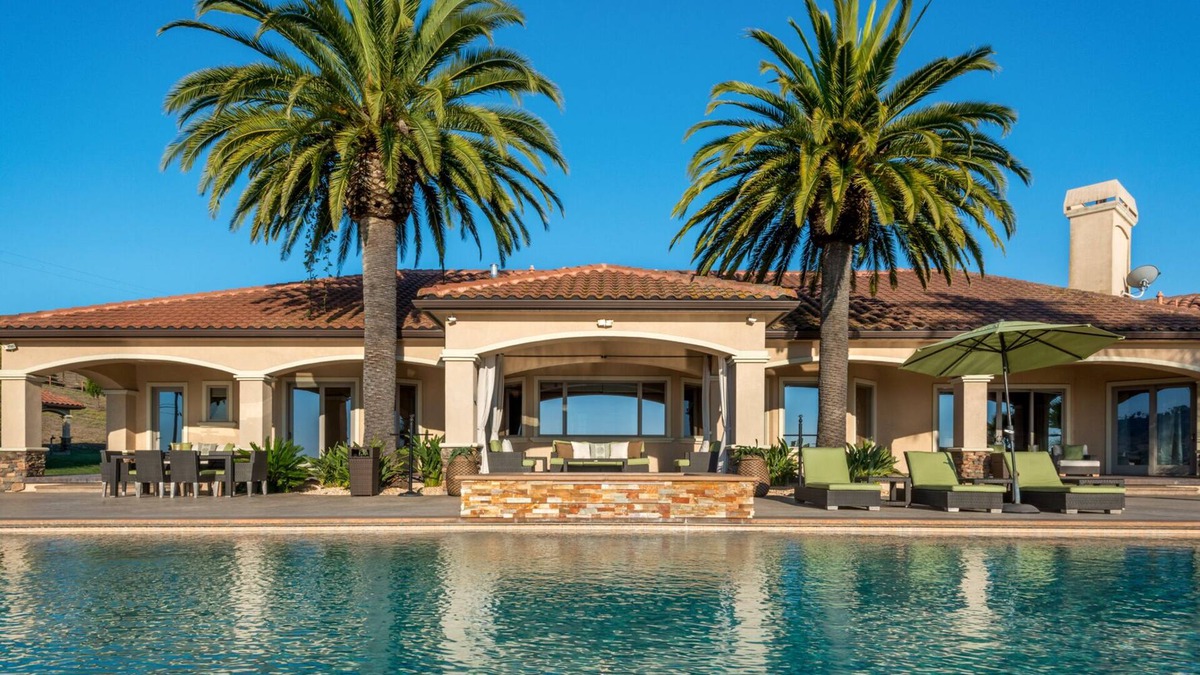 Santa Rosa House | Palm vista Estate - Corporate Retreats in the WineCountry