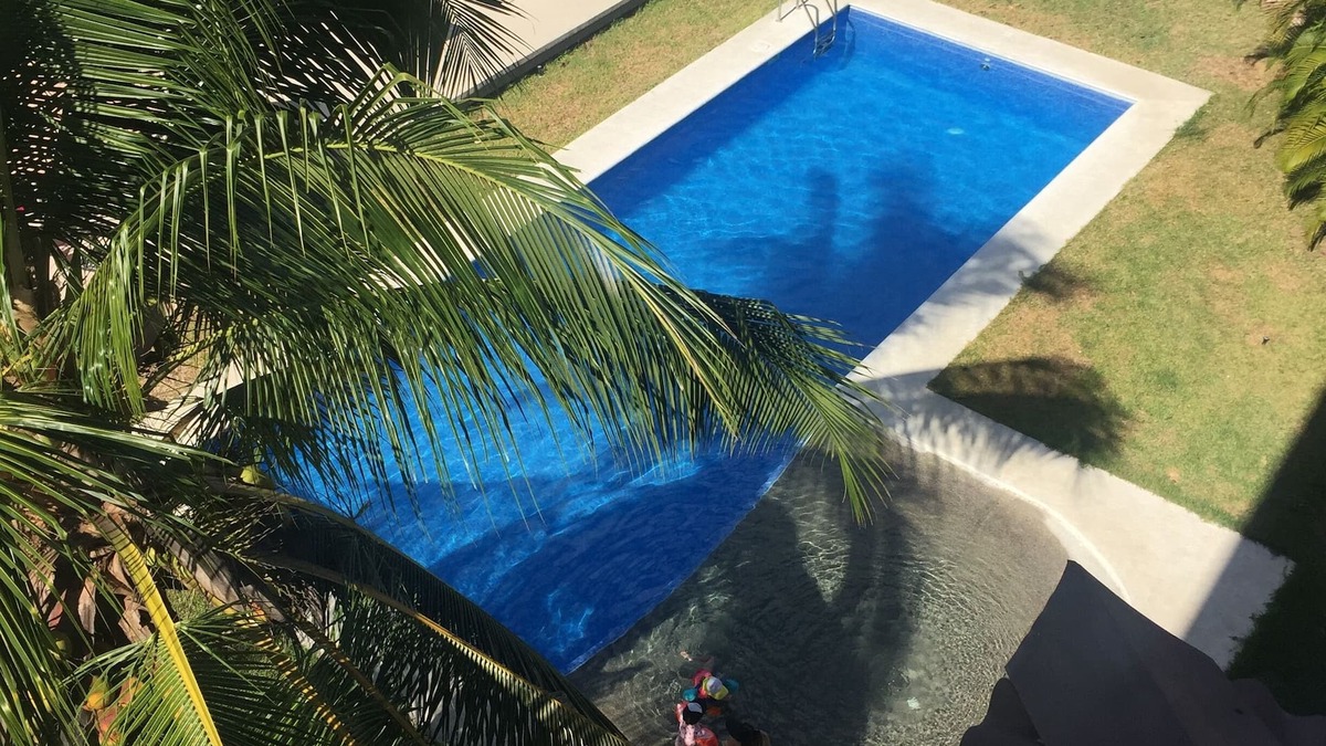 Samara Condo | Palma del Sol Bright & Spacious Apt. Montelaguna