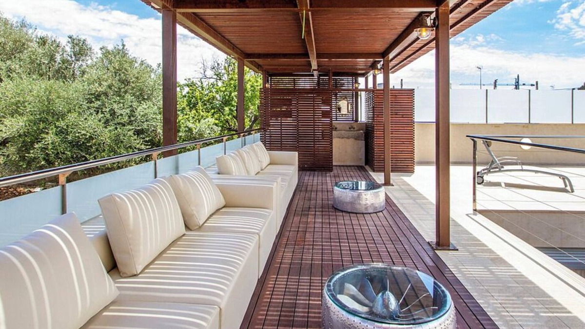 Establiments Villa | Palma Rainbow - Twelve Bedroom Villa, Sleeps 24
