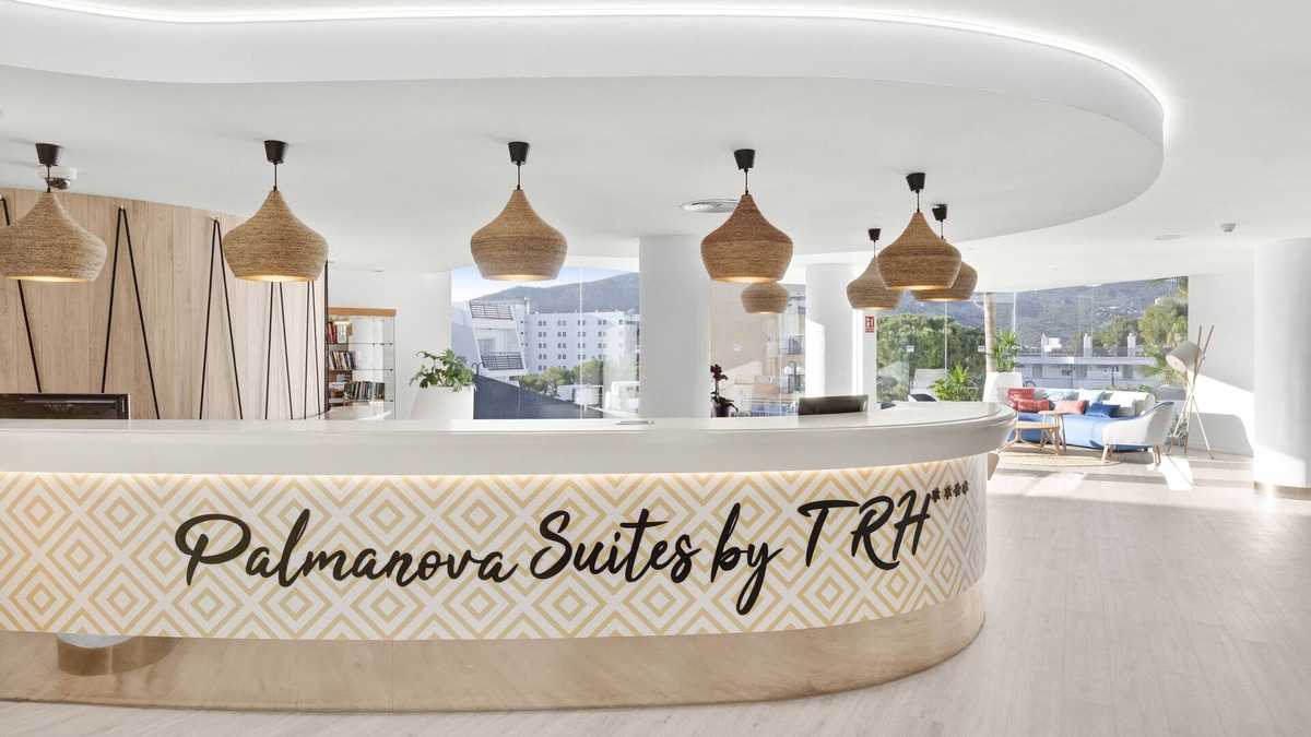 Torrenova Hotel | Palmanova Suites by TRH