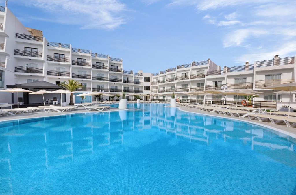 Torrenova Hotel | Palmanova Suites by TRH
